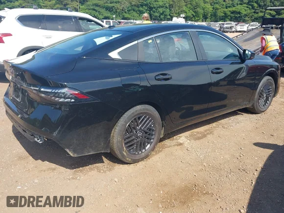 ✅ 2026 Nissan Sentra SV • VIN: 3N1AB9CV3TY212088 • Lot: 45139104. Wystawiony na IAAI z przebiegiem 2 668 mil. Bezpłatny archiwum sprzedaży aukcyjnych z USA i szczegółowy raport historii pojazdu na DreamBid. Zdjęcie 4.