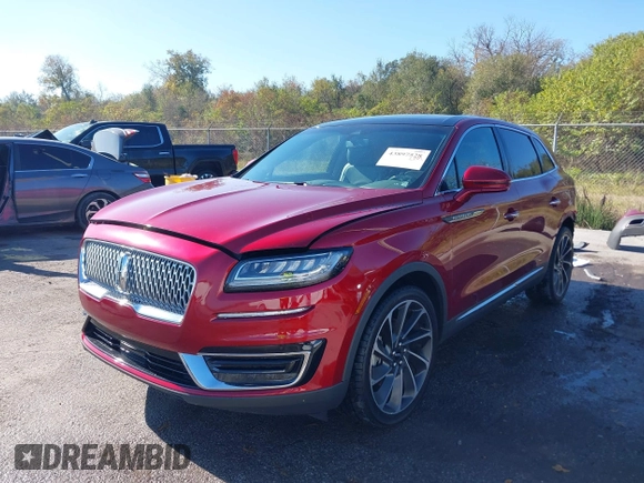 ✅ 2019 Lincoln Nautilus Reserve • VIN: 2LMPJ6L90KBL22700 • Lot: 43897528. Wystawiony na IAAI z przebiegiem 76 811 mil. Bezpłatny archiwum sprzedaży aukcyjnych z USA i szczegółowy raport historii pojazdu na DreamBid. Zdjęcie 2.