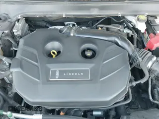 ✅ 2018 Lincoln MKZ • VIN: 3LN6L5G90JR607984 • Lot: 41854834. Listed on IAAI with 73,052 mi. Free auction sales archive from the USA and detailed vehicle history report at DreamBid. Image 19.