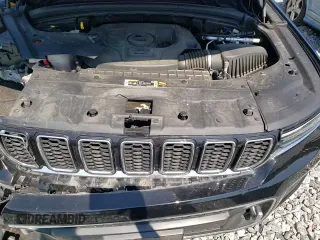 ✅ 2022 Jeep Grand Cherokee Overland • VIN: 1C4RJHDG1N8629415 • Lot: 66270635. Wystawiony na Copart z przebiegiem 25 048 mil. Bezpłatny archiwum sprzedaży aukcyjnych z USA i szczegółowy raport historii pojazdu na DreamBid. Zdjęcie 14.