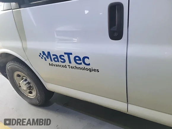 ✅ 2017 Chevrolet Express Cargo • VIN: 1GCWGAFF4H1344461 • Lot: 42581209. Wystawiony na IAAI z przebiegiem 191 765 mil. Bezpłatny archiwum sprzedaży aukcyjnych z USA i szczegółowy raport historii pojazdu na DreamBid. Zdjęcie 1.