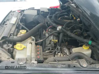 ✅ 2008 Jeep Wrangler Unlimited Sahara • VIN: 1J4GA59168L608758 • Lot: 42208426. Listed on IAAI with 212,132 mi. Free auction sales archive from the USA and detailed vehicle history report at DreamBid. Image 19.