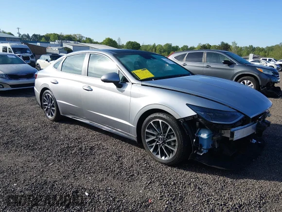✅ 2021 Hyundai Sonata Limited • VIN: 5NPEH4J25MH109150 • Lot: 44838960. Wystawiony na IAAI z przebiegiem 42 800 mil. Bezpłatny archiwum sprzedaży aukcyjnych z USA i szczegółowy raport historii pojazdu na DreamBid. Zdjęcie 1.
