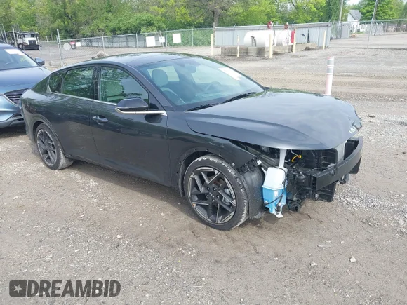 ✅ 2025 Kia K4 GT-Line • VIN: 3KPFW4DEXSE248319 • Lot: 45020311. Wystawiony na IAAI z przebiegiem 2 352 mil. Bezpłatny archiwum sprzedaży aukcyjnych z USA i szczegółowy raport historii pojazdu na DreamBid. Zdjęcie 1.