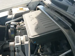 ✅ 2010 Jeep Grand Cherokee Laredo • VIN: 1J4PR4GK6AC128577 • Lot: 43218044. Wystawiony na IAAI z przebiegiem 158 484 mil. Bezpłatny archiwum sprzedaży aukcyjnych z USA i szczegółowy raport historii pojazdu na DreamBid. Zdjęcie 12.