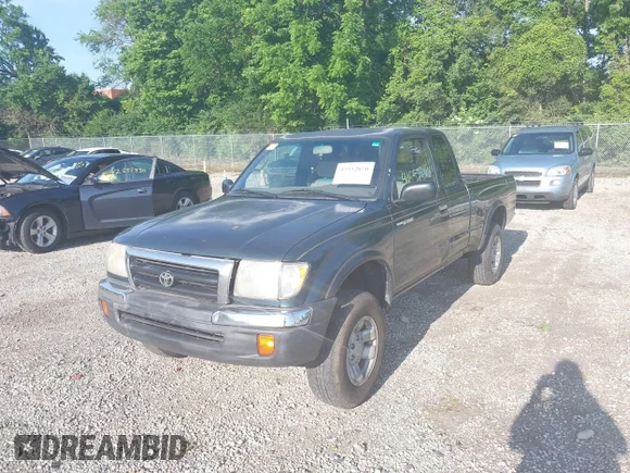 ✅ 1998 Toyota Tacoma • VIN: 4TASN92NXWZ127393 • Lot: 42552870. Wystawiony na IAAI z przebiegiem 267 250 mil. Bezpłatny archiwum sprzedaży aukcyjnych z USA i szczegółowy raport historii pojazdu na DreamBid. Zdjęcie 2.