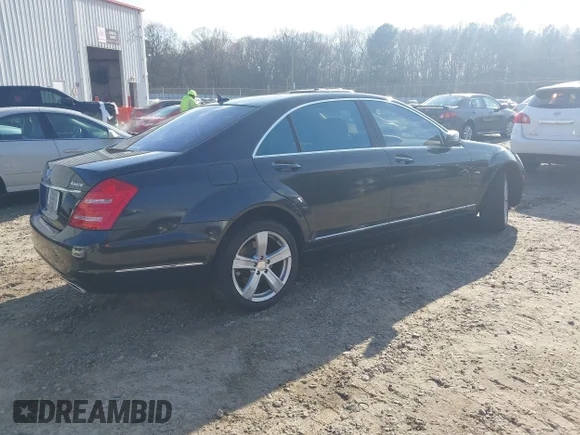 ✅ 2012 Mercedes-Benz S 550 • VIN: WDDNG9EB0CA472493 • Lot: 44516755. Listed on IAAI with 166,510 mi. Free auction sales archive from the USA and detailed vehicle history report at DreamBid. Image 4.