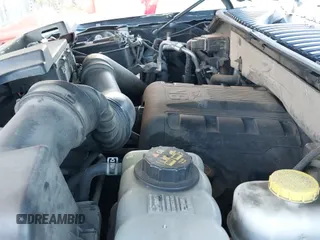 ✅ 2017 Ford Expedition Max Limited • VIN: 1FMJK2AT7HEA37706 • Lot: 43579760. Wystawiony na IAAI z przebiegiem 271 451 mil. Bezpłatny archiwum sprzedaży aukcyjnych z USA i szczegółowy raport historii pojazdu na DreamBid. Zdjęcie 18.