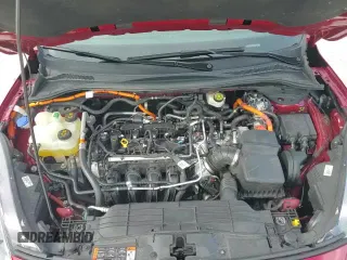 ✅ 2021 Ford Escape SEL Hybrid • VIN: 1FMCU0CZ4MUB05243 • Lot: 81102755. Listed on Copart with 17,967 mi. Free auction sales archive from the USA and detailed vehicle history report at DreamBid. Image 14.