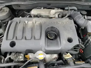 ✅ 2010 Hyundai Accent GS • VIN: KMHCM3AC7AU154898 • Лот: 83039464. Опубликован ранее на Copart с пробегом 175 886 миль. Бесплатный доступ к архиву аукционных продаж из США и подробный отчёт об истории автомобиля на DreamBid. Изображение 13.