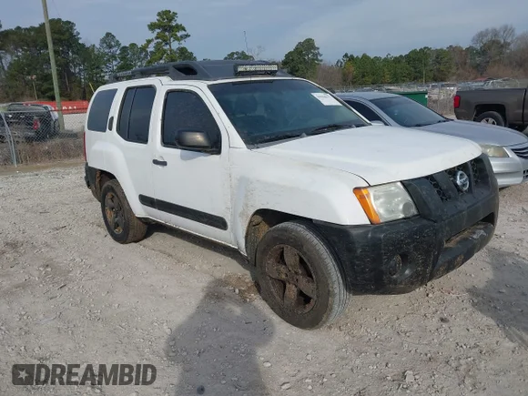 ✅ 2005 Nissan Xterra SE • VIN: 5N1AN08U15C637011 • Lot: 44444677. Wystawiony na IAAI z przebiegiem 263 954 mil. Bezpłatny archiwum sprzedaży aukcyjnych z USA i szczegółowy raport historii pojazdu na DreamBid. Zdjęcie 1.