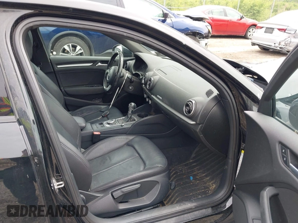 ✅ 2015 Audi A3 Premium • VIN: WAUBFGFF9F1086906 • Lot: 45161060. Wystawiony na IAAI z przebiegiem 105 380 mil. Bezpłatny archiwum sprzedaży aukcyjnych z USA i szczegółowy raport historii pojazdu na DreamBid. Zdjęcie 5.