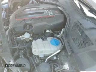 ✅ 2017 Audi RS 7 • VIN: WUAWRAFCXHN901949 • Lot: 42567569. Wystawiony na IAAI z przebiegiem 85 602 mil. Bezpłatny archiwum sprzedaży aukcyjnych z USA i szczegółowy raport historii pojazdu na DreamBid. Zdjęcie 19.