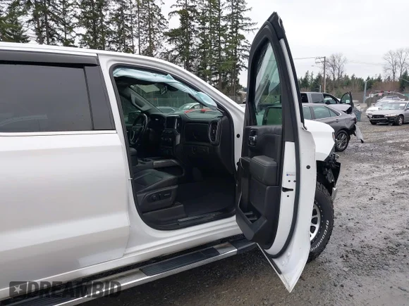 ✅ 2019 Chevrolet Silverado 1500 LTZ • VIN: 1GCUYGEL4KZ123966 • Lot: 44151598. Wystawiony na IAAI z przebiegiem 99 893 mil. Bezpłatny archiwum sprzedaży aukcyjnych z USA i szczegółowy raport historii pojazdu na DreamBid. Zdjęcie 5.
