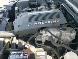 ✅ 2001 Mitsubishi Montero Sport Limited • VIN: JA4MT41R11P018491 • Lot: 42493831. Wystawiony na IAAI z przebiegiem 150 051 mil. Bezpłatny archiwum sprzedaży aukcyjnych z USA i szczegółowy raport historii pojazdu na DreamBid. Zdjęcie 12.