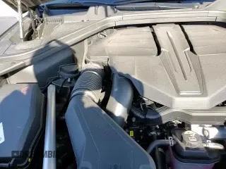 ✅ 2025 Genesis GV80 Advanced • VIN: KMUHDESC9SU214604 • Lot: 50236995. Wystawiony na Copart z przebiegiem 4 746 mil. Bezpłatny archiwum sprzedaży aukcyjnych z USA i szczegółowy raport historii pojazdu na DreamBid. Zdjęcie 14.