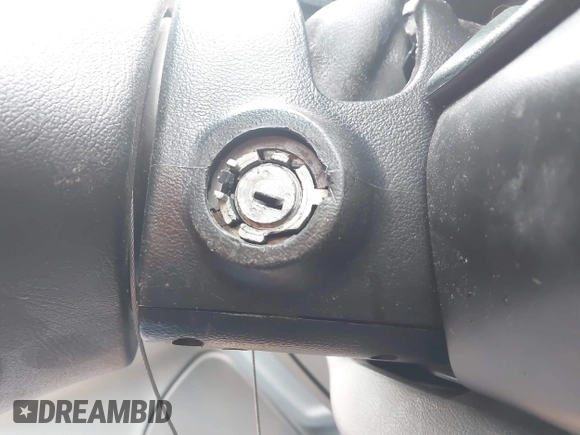 ✅ 1996 Ford Windstar GL • VIN: 2FMDA5140TBB45227 • Lot: 41932175. Wystawiony na IAAI z przebiegiem 251 553 mil. Bezpłatny archiwum sprzedaży aukcyjnych z USA i szczegółowy raport historii pojazdu na DreamBid. Zdjęcie 6.