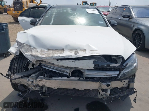 ✅ 2019 Mercedes-Benz C 43 AMG • VIN: 55SWF6EB7KU290102 • Lot: 44756485. Wystawiony na IAAI z przebiegiem 96 634 mil. Bezpłatny archiwum sprzedaży aukcyjnych z USA i szczegółowy raport historii pojazdu na DreamBid. Zdjęcie 6.
