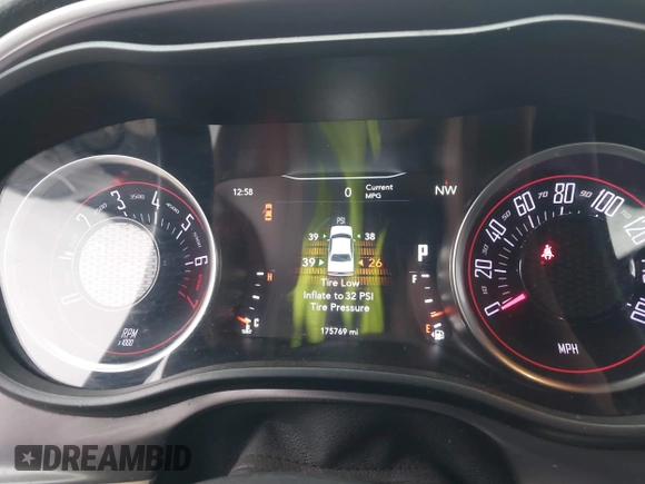 ✅ 2019 Dodge Challenger SXT • VIN: 2C3CDZAG3KH717125 • Lot: 43853817. Wystawiony na IAAI z przebiegiem 175 769 mil. Bezpłatny archiwum sprzedaży aukcyjnych z USA i szczegółowy raport historii pojazdu na DreamBid. Zdjęcie 7.