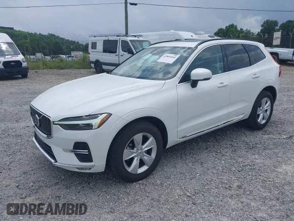 ✅ 2022 Volvo XC60 Momentum • VIN: YV4L12RK7N1052492 • Lot: 42804840. Wystawiony na IAAI z przebiegiem 33 704 mil. Bezpłatny archiwum sprzedaży aukcyjnych z USA i szczegółowy raport historii pojazdu na DreamBid. Zdjęcie 2.