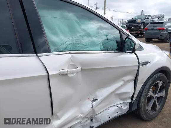 ✅ 2018 Ford Escape SEL • VIN: 1FMCU0HD0JUA78521 • Lot: 44688988. Listed on IAAI with 63,312 mi. Free auction sales archive from the USA and detailed vehicle history report at DreamBid. Image 5.