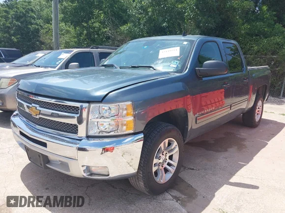 ✅ 2013 Chevrolet Silverado 1500 Xtra Fuel Economy • VIN: 3GCPCSE7XDG285511 • Лот: 42449514. Опубліковано раніше на IAAI з пробігом 205 136 миль. Безкоштовний доступ до архіву аукціонних продажів зі США та докладний звіт про історію автомобіля на DreamBid. Зображення 2.