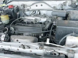 ✅ 1998 Toyota RAV4 • VIN: JT3GP10V9W0020868 • Lot: 43156385. Wystawiony na IAAI z przebiegiem 236 902 mil. Bezpłatny archiwum sprzedaży aukcyjnych z USA i szczegółowy raport historii pojazdu na DreamBid. Zdjęcie 16.