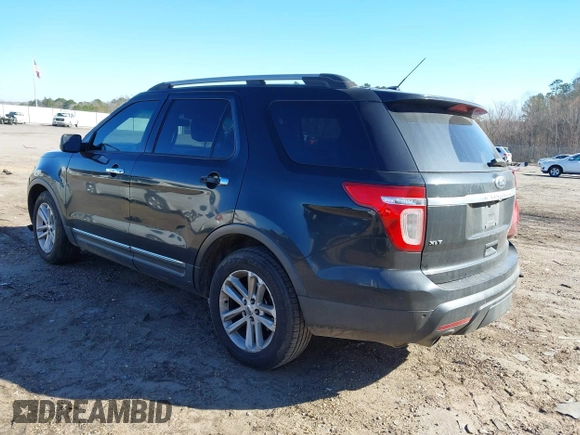 ✅ 2011 Ford Explorer XLT • VIN: 1FMHK7D89BGA60564 • Lot: 44313214. Wystawiony na IAAI z przebiegiem 434 018 mil. Bezpłatny archiwum sprzedaży aukcyjnych z USA i szczegółowy raport historii pojazdu na DreamBid. Zdjęcie 3.