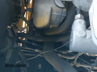 ✅ 2004 Lincoln Navigator Luxury • VIN: 5LMFU28R24LJ14124 • Lot: 42895507. Wystawiony na IAAI z przebiegiem 158 698 mil. Bezpłatny archiwum sprzedaży aukcyjnych z USA i szczegółowy raport historii pojazdu na DreamBid. Zdjęcie 19.