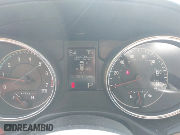 ✅ 2013 Jeep Grand Cherokee Overland Summit • VIN: 1C4RJECT3DC637038 • Lot: 44821393. Wystawiony na IAAI z przebiegiem 207 866 mil. Bezpłatny archiwum sprzedaży aukcyjnych z USA i szczegółowy raport historii pojazdu na DreamBid. Zdjęcie 7.
