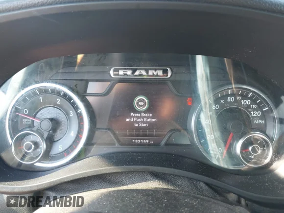✅ 2019 Ram 2500 Laramie • VIN: 3C6UR5NL8KG682087 • Lot: 43216253. Wystawiony na IAAI z przebiegiem 182 169 mil. Bezpłatny archiwum sprzedaży aukcyjnych z USA i szczegółowy raport historii pojazdu na DreamBid. Zdjęcie 7.