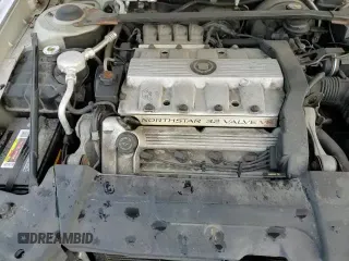 ✅ 1994 Cadillac Concours • VIN: 1G6KF52Y3RU231877 • Lot: 82150174. Wystawiony na Copart z przebiegiem 76 279 mil. Bezpłatny archiwum sprzedaży aukcyjnych z USA i szczegółowy raport historii pojazdu na DreamBid. Zdjęcie 13.