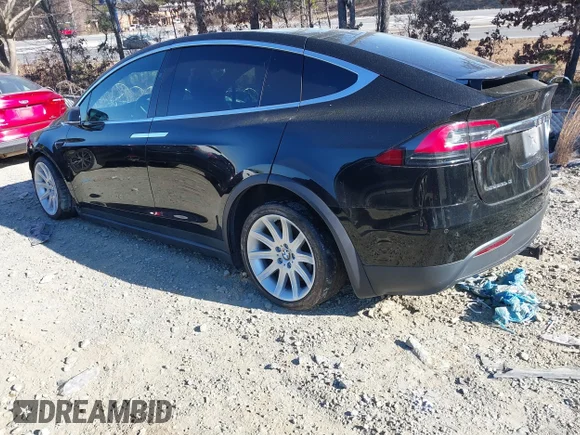 ✅ 2017 Tesla Model X 90D • VIN: 5YJXCBE20HF040250 • Лот: 41292998. Опубліковано раніше на IAAI з пробігом 191 197 миль. Безкоштовний доступ до архіву аукціонних продажів зі США та докладний звіт про історію автомобіля на DreamBid. Зображення 3.