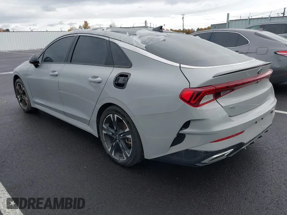 ✅ 2021 Kia K5 GT-Line • VIN: 5XXG64J20MG054827 • Lot: 39820351. Wystawiony na IAAI z przebiegiem 51 181 mil. Bezpłatny archiwum sprzedaży aukcyjnych z USA i szczegółowy raport historii pojazdu na DreamBid. Zdjęcie 3.