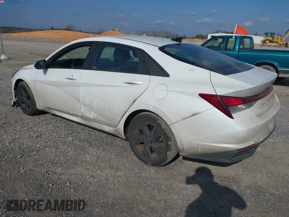 ✅ 2021 Hyundai Elantra SEL • VIN: 5NPLS4AG5MH003012 • Lot: 44019873. Wystawiony na IAAI z przebiegiem 130 671 mil. Bezpłatny archiwum sprzedaży aukcyjnych z USA i szczegółowy raport historii pojazdu na DreamBid. Zdjęcie 3.
