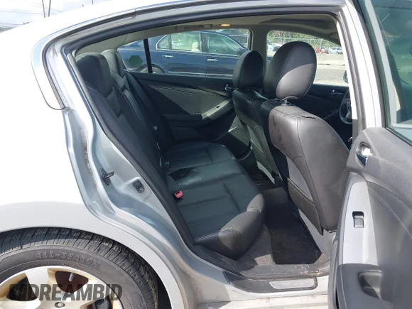 ✅ 2009 Nissan Altima S • VIN: 1N4AL21E49N492300 • Lot: 43288974. Wystawiony na IAAI z przebiegiem 149 844 mil. Bezpłatny archiwum sprzedaży aukcyjnych z USA i szczegółowy raport historii pojazdu na DreamBid. Zdjęcie 8.