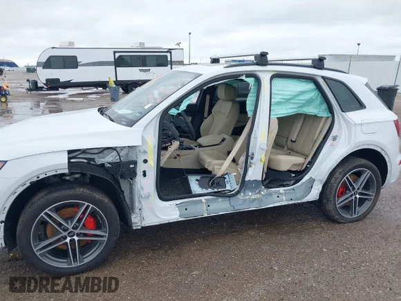 ✅ 2024 Audi Q5 S line Premium Plus • VIN: WA1E2AFY8R2093302 • Лот: 44964798. Опубликован ранее на IAAI с пробегом Не указан. Бесплатный доступ к архиву аукционных продаж из США и подробный отчёт об истории автомобиля на DreamBid. Изображение 6.