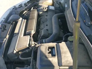 ✅ 2013 Volvo C70 T5 • VIN: YV1672MC6DJ141400 • Lot: 43785438. Wystawiony na IAAI z przebiegiem 103 514 mil. Bezpłatny archiwum sprzedaży aukcyjnych z USA i szczegółowy raport historii pojazdu na DreamBid. Zdjęcie 12.