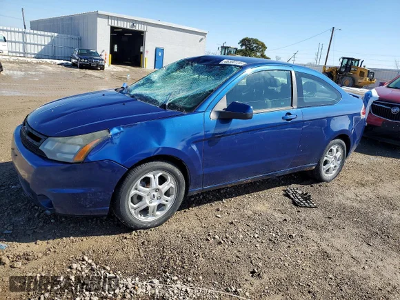 ✅ 2009 Ford Focus SE • VIN: 1FAHP32N09W244448 • Lot: 46300156. Wystawiony na Copart z przebiegiem 131 001 mil. Bezpłatny archiwum sprzedaży aukcyjnych z USA i szczegółowy raport historii pojazdu na DreamBid. Zdjęcie 1.