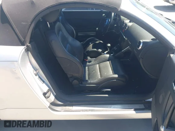✅ 2001 Audi TT • VIN: TRUTX28N011016513 • Lot: 45645527. Wystawiony na IAAI z przebiegiem 126 156 mil. Bezpłatny archiwum sprzedaży aukcyjnych z USA i szczegółowy raport historii pojazdu na DreamBid. Zdjęcie 5.