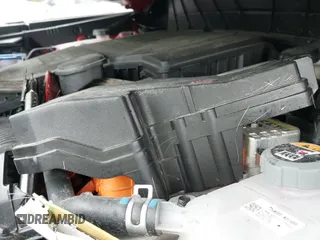 ✅ 2023 Kia Niro EX Touring • VIN: KNDCR3LEXP5044709 • Lot: 42443962. Wystawiony na IAAI z przebiegiem 19 569 mil. Bezpłatny archiwum sprzedaży aukcyjnych z USA i szczegółowy raport historii pojazdu na DreamBid. Zdjęcie 19.