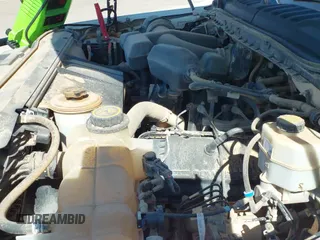 ✅ 2017 Ford F-250 XLT • VIN: 1FT7X2B6XHEC15794 • Lot: 43143352. Listed on IAAI with 134,046 mi. Free auction sales archive from the USA and detailed vehicle history report at DreamBid. Image 18.