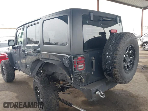✅ 2017 Jeep Wrangler Unlimited Sport • VIN: 1C4BJWDG6HL511206 • Lot: 44348573. Wystawiony na IAAI z przebiegiem 85 209 mil. Bezpłatny archiwum sprzedaży aukcyjnych z USA i szczegółowy raport historii pojazdu na DreamBid. Zdjęcie 3.