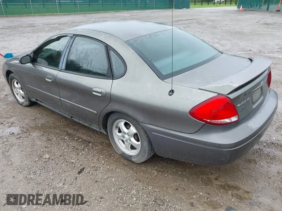 ✅ 2005 Ford Taurus SE • VIN: 1FAFP53295A236539 • Лот: 45464929. Опубліковано раніше на IAAI з пробігом 123 482 миль. Безкоштовний доступ до архіву аукціонних продажів зі США та докладний звіт про історію автомобіля на DreamBid. Зображення 3.