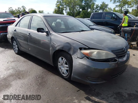 ✅ 2004 Toyota Camry LE • VIN: 4T1BE32K34U803454 • Lot: 45013768. Listed on IAAI with 285,419 mi. Free auction sales archive from the USA and detailed vehicle history report at DreamBid. Image 1.