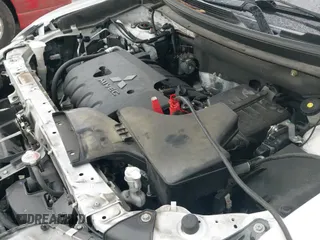 2018 Mitsubishi Outlander SE with VIN JA4AD3A31JZ068236, listed as a IAAI auction lot 40917348 with 144,529 mi miles and . Bid and sale history available at DreamBid. Image 19.