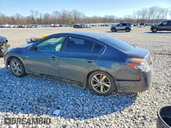 ✅ 2009 Nissan Altima S • VIN: 1N4AL21E59C111579 • Lot: 41795066. Wystawiony na Copart z przebiegiem 195 402 mil. Bezpłatny archiwum sprzedaży aukcyjnych z USA i szczegółowy raport historii pojazdu na DreamBid. Zdjęcie 2.