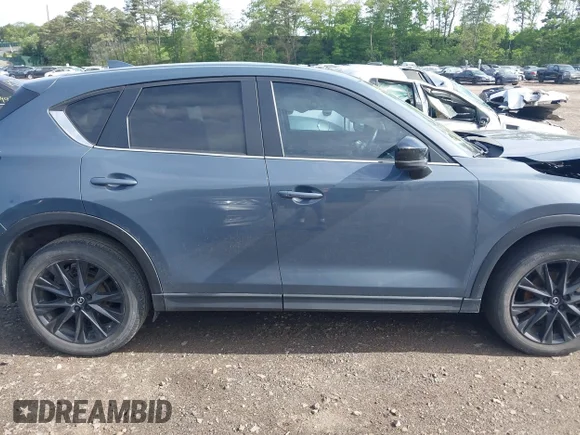 ✅ 2024 Mazda CX-5 S Preferred • VIN: JM3KFBCM8R0381473 • Lot: 45142876. Wystawiony na IAAI z przebiegiem 48 654 mil. Bezpłatny archiwum sprzedaży aukcyjnych z USA i szczegółowy raport historii pojazdu na DreamBid. Zdjęcie 13.