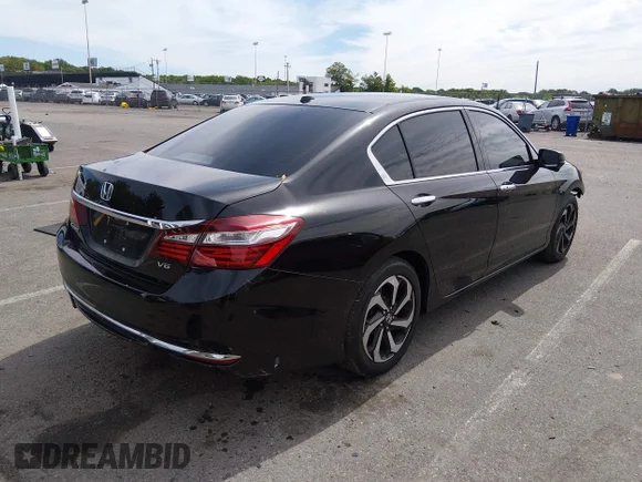 ✅ 2017 Honda Accord EX-L • VIN: 1HGCR3F80HA021889 • Лот: 45195313. Опубликован ранее на IAAI с пробегом 136 196 миль. Бесплатный доступ к архиву аукционных продаж из США и подробный отчёт об истории автомобиля на DreamBid. Изображение 4.
