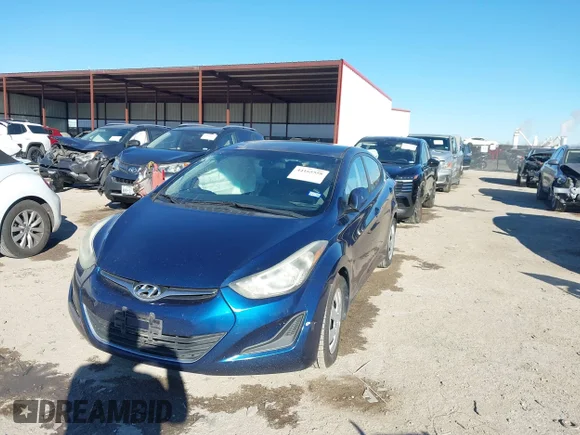 ✅ 2016 Hyundai Elantra SE • VIN: 5NPDH4AE7GH697076 • Lot: 44165558. Wystawiony na IAAI z przebiegiem 116 819 mil. Bezpłatny archiwum sprzedaży aukcyjnych z USA i szczegółowy raport historii pojazdu na DreamBid. Zdjęcie 2.